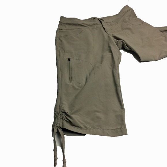 CABELA'S Khaki Drawstring Capris - Picture 2 of 5
